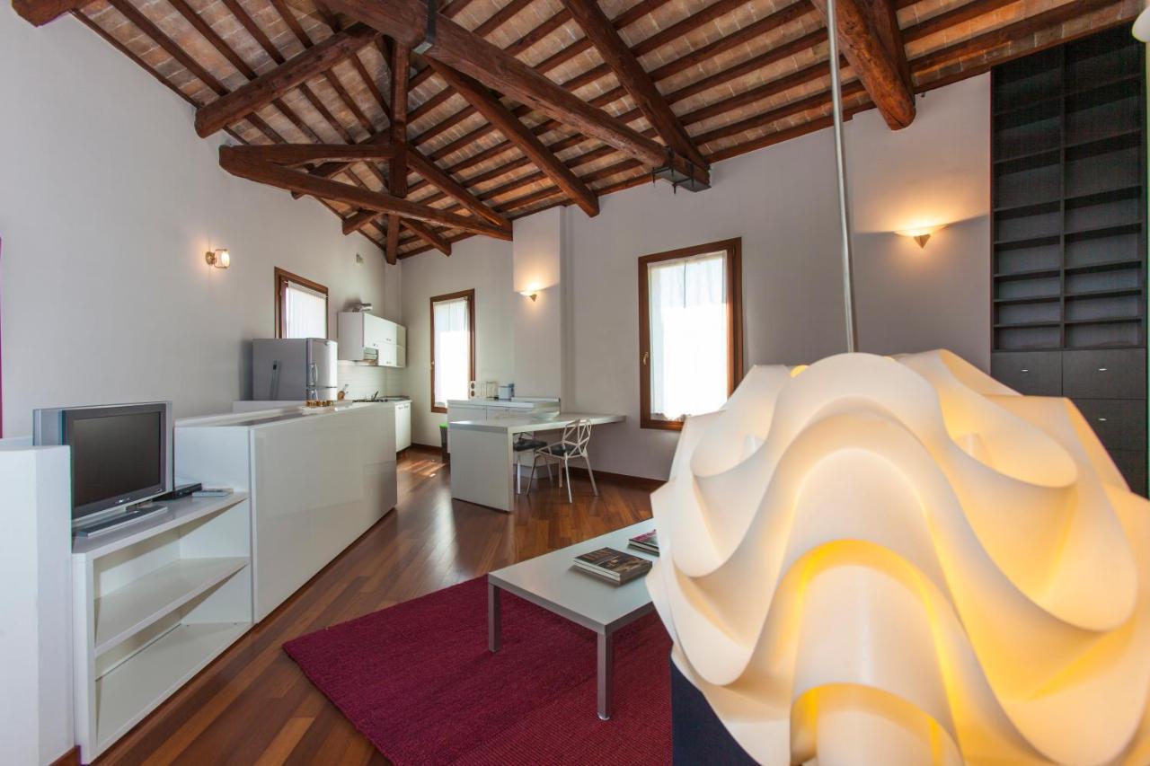 Villa Moro Lin Design Apartments Mestre Exterior photo